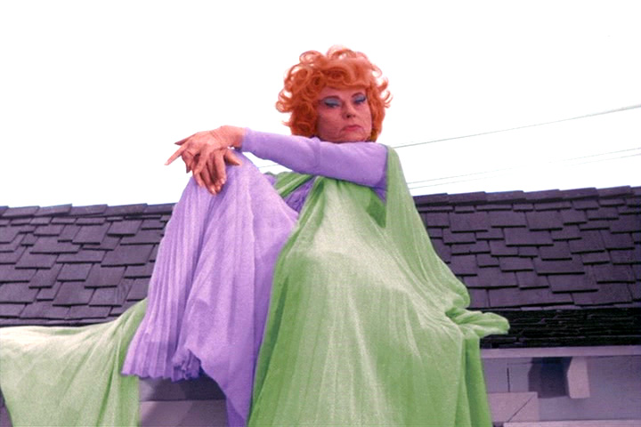 Endora gets me hot with this look
