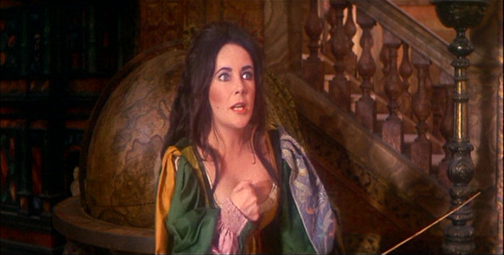 Elizabeth Taylor as Katharina