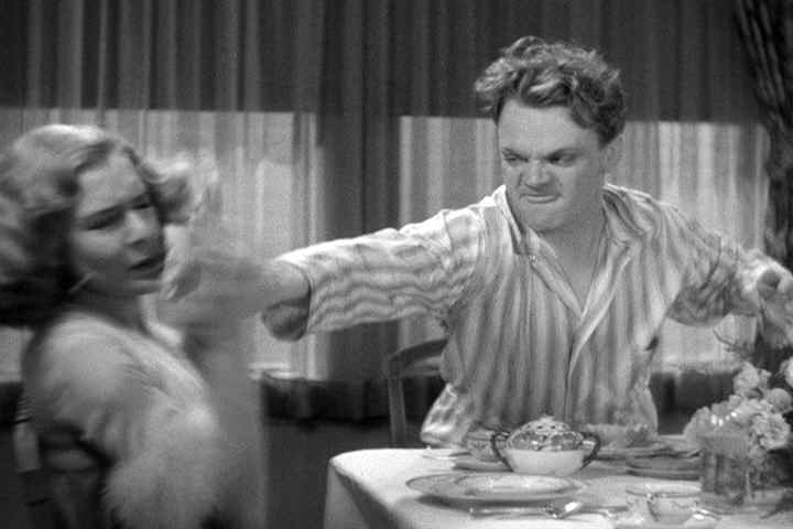 Mae Clark James Cagney infamous grapefruit scene, The Public Enemy