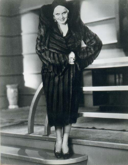 Jean Harlow fur coat