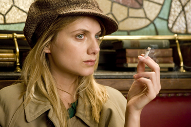 Melanie Laurent photo