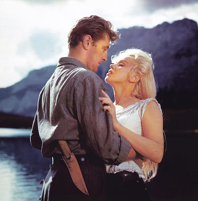 Marilyn Monroe and Robert Mitchum