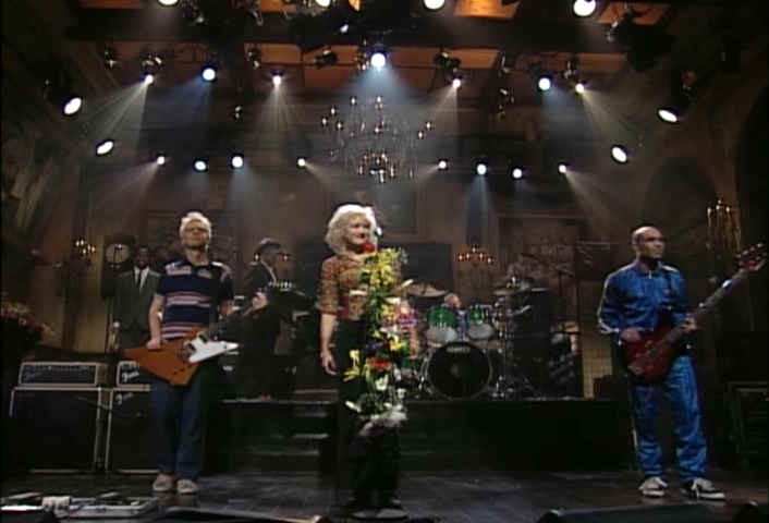 No Doubt on stage, 1996