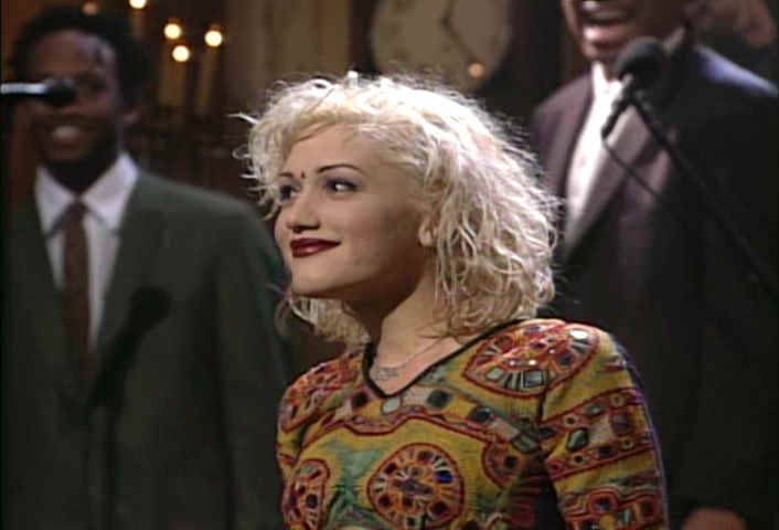 Gwen Stefani smiling