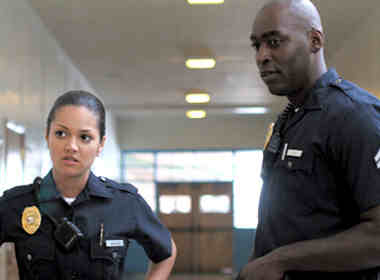 Tina Hanlin and Julien Lowe on The Shield