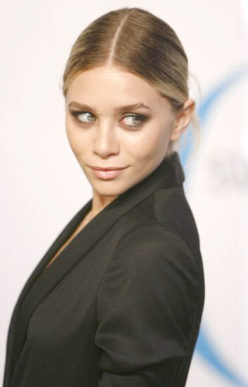 Ashley Olsen's sly look