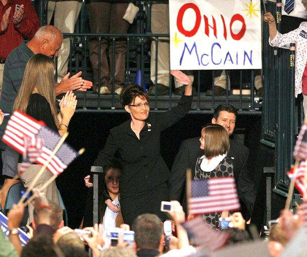 new vice presidential candidate Sarah Palin emerges from obscurity