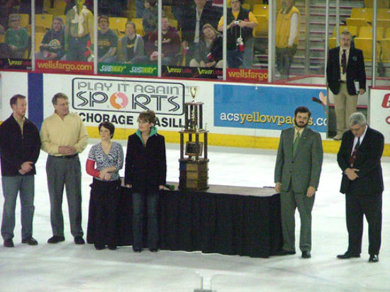 Sarah Palin, the ultimate hockey mom