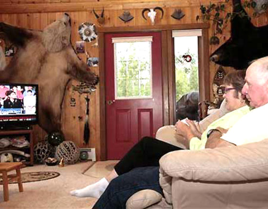Chuck and Sally Heath watch as their daughter Sarah Palin is introduced as John McCain's running mate