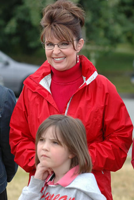 Piper Palin and her proud Mommy