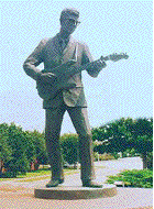 Buddy Holly statue