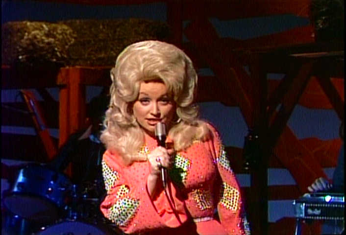 Dolly Parton  1975 image