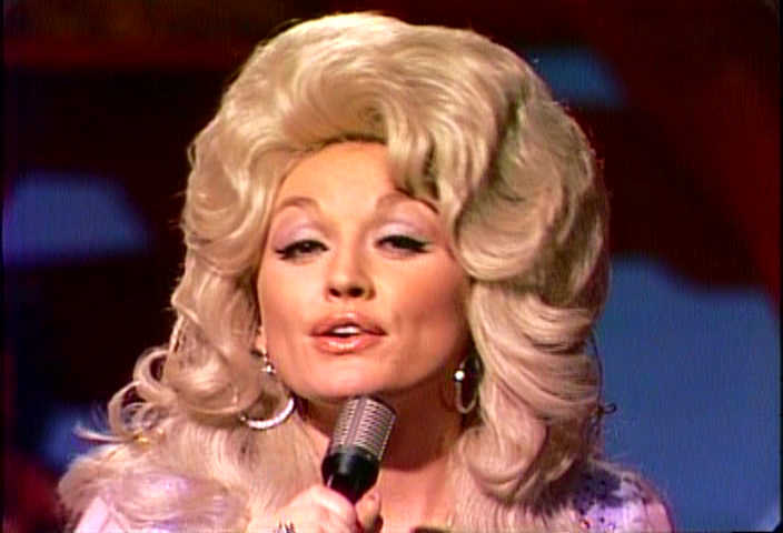 Dolly Parton thinks that love is like a butterfly