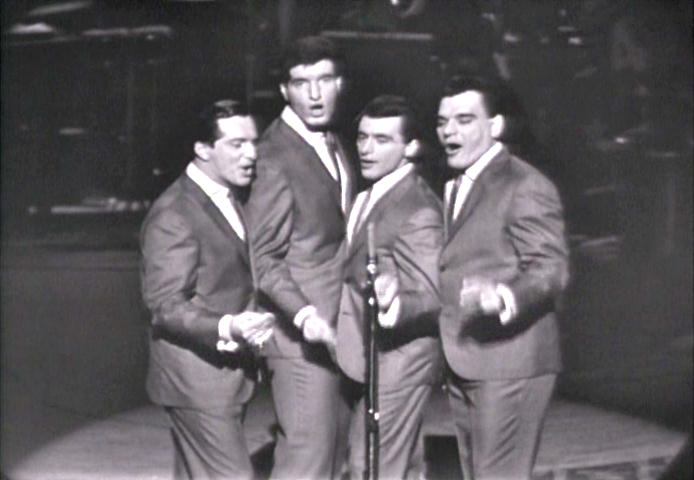 The Four Seasons performing live