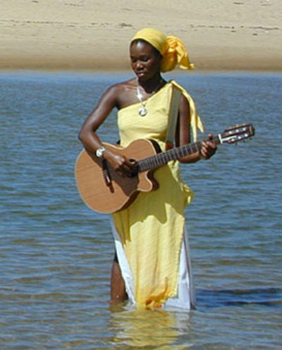 India.Arie at sea