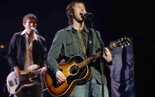 James Blunt in action