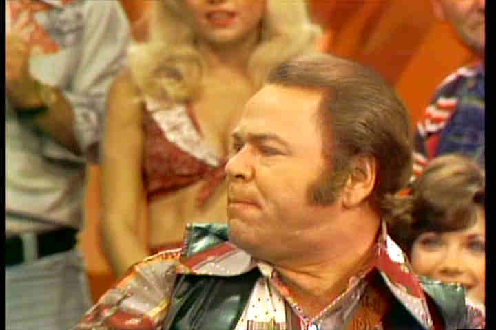 Roy Clark, 1975 Hee Haw picture