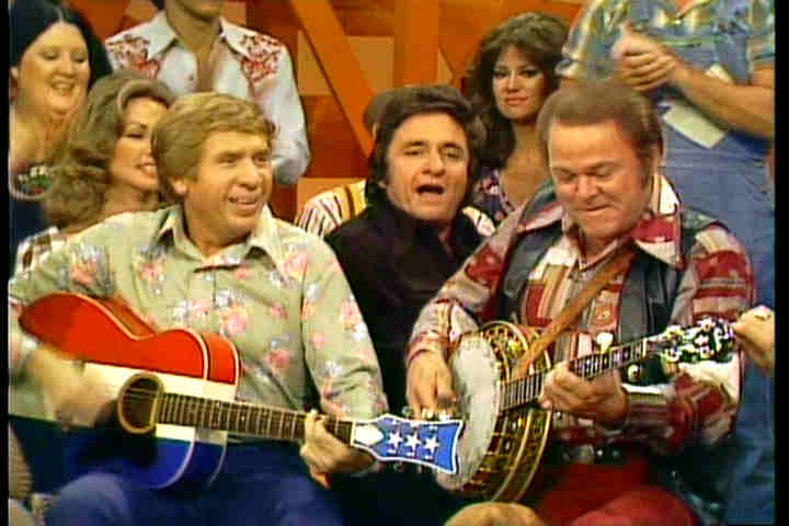 Johnny Cash pickin' and grinnin' with Buck Owens and Roy Clark