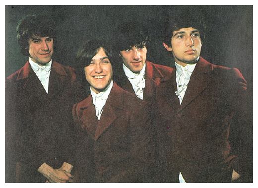 smiling young Kinks