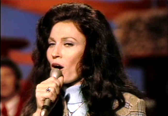 Loretta Lynn image, 1974