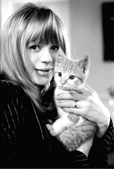 Marianne Faithfull and her pussy cat