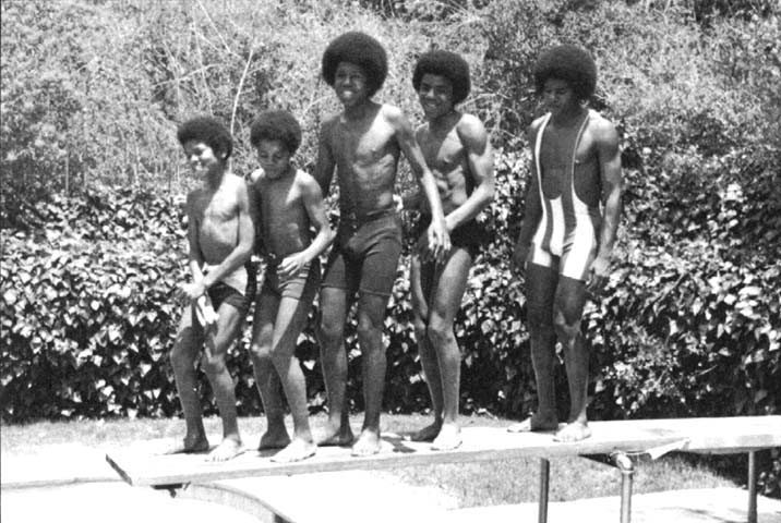The Jackson 5 on the diving board