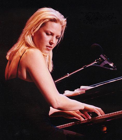 Diana Krall playing piano