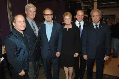 Paul Simon, Jack Nicholson, Susanne Wright, Bob Wright and Lorne Michaels photo