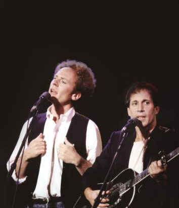 Garfunkel & Simon live on stage