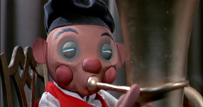 puppet tuba player