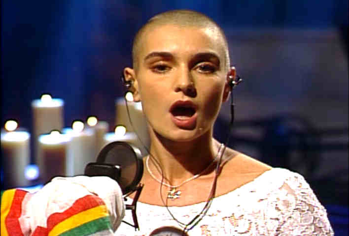 1992 Sinead O'Connor SNL picture