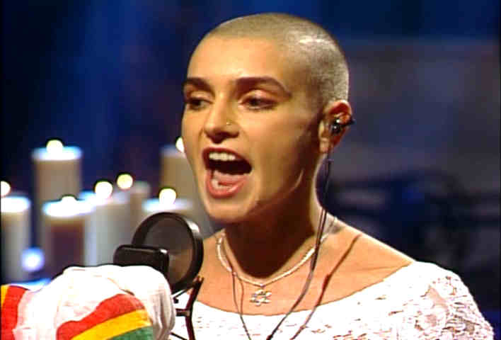 1992 Sinead O'Connor SNL picture