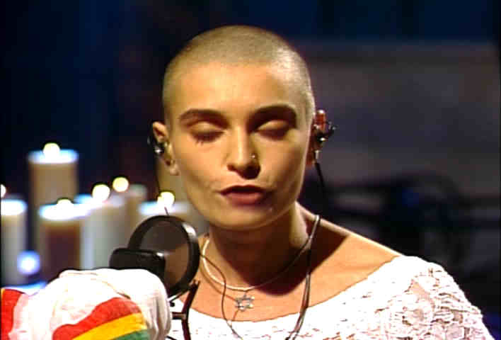 Sinead O'Connor image