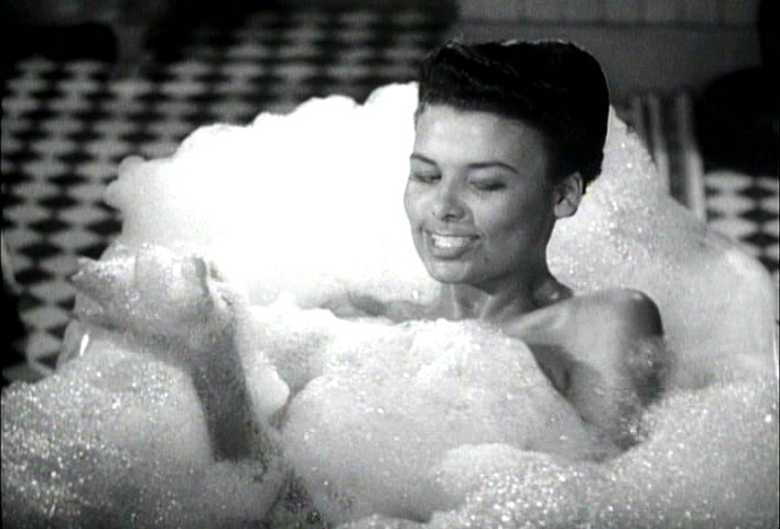 Lena Horne nude in the bath