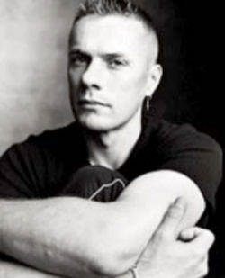 Larry Mullen Jr photo