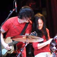 White Stripes on stage