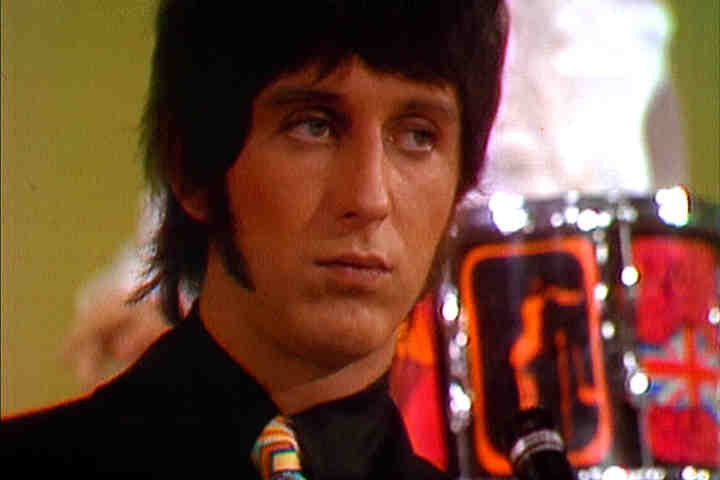 Beautiful sleepy John Entwistle picture