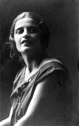 sexy Ayn Rand photo, 1925